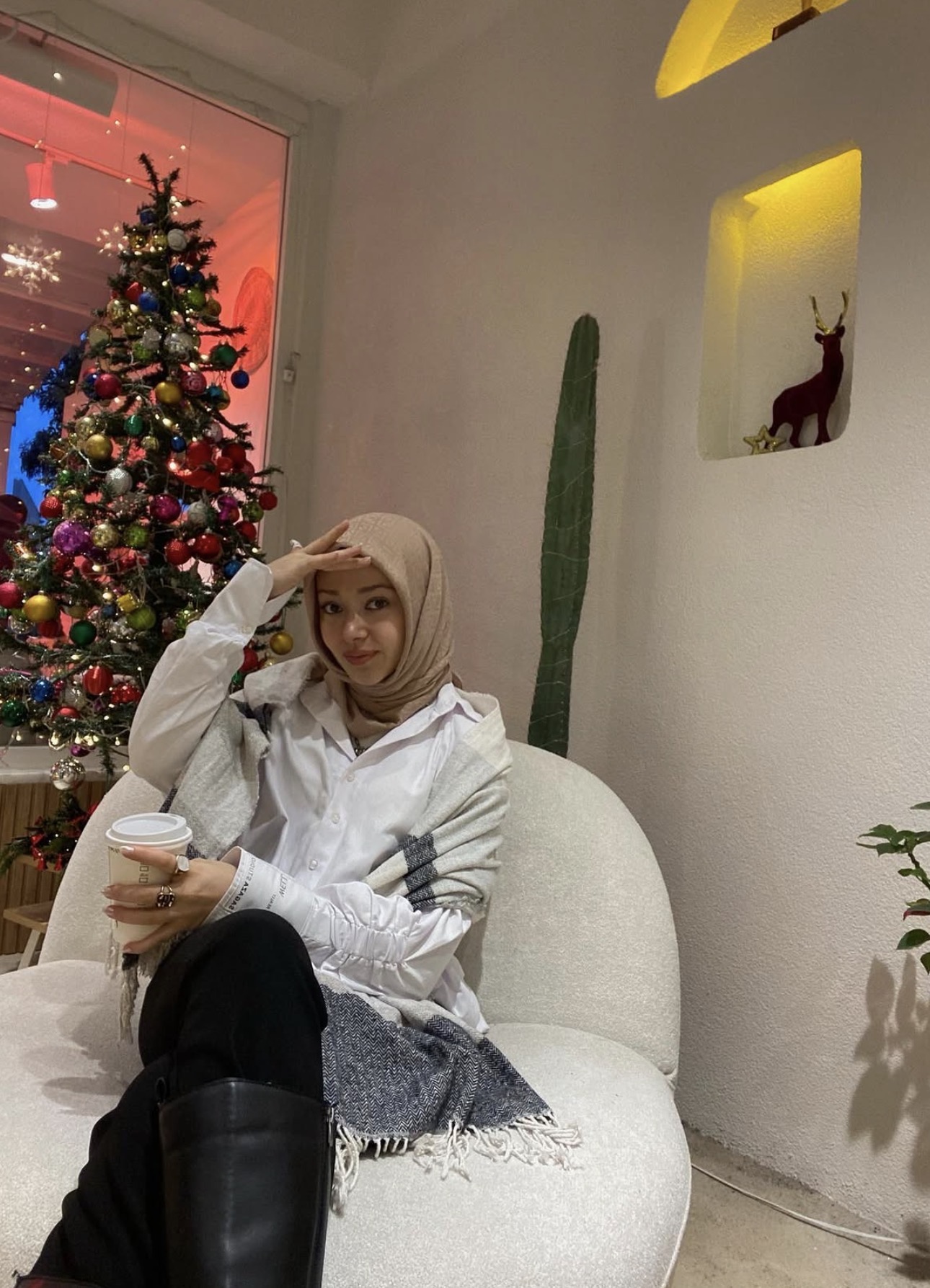 Yusufizzettin Hoş Bayan Escort Zehra