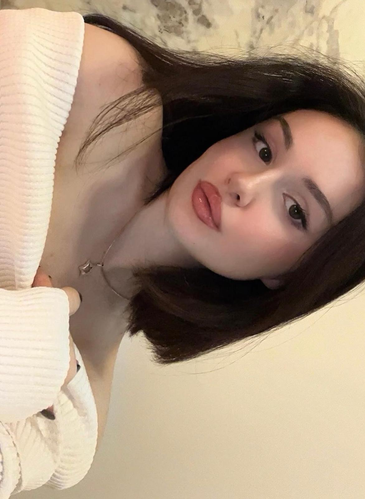 Kadirli Liseli Bayan Escort Bayan Melekhan